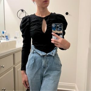 BOGO Free❣️ Black Ruched Keyhole Long Sleeve Top